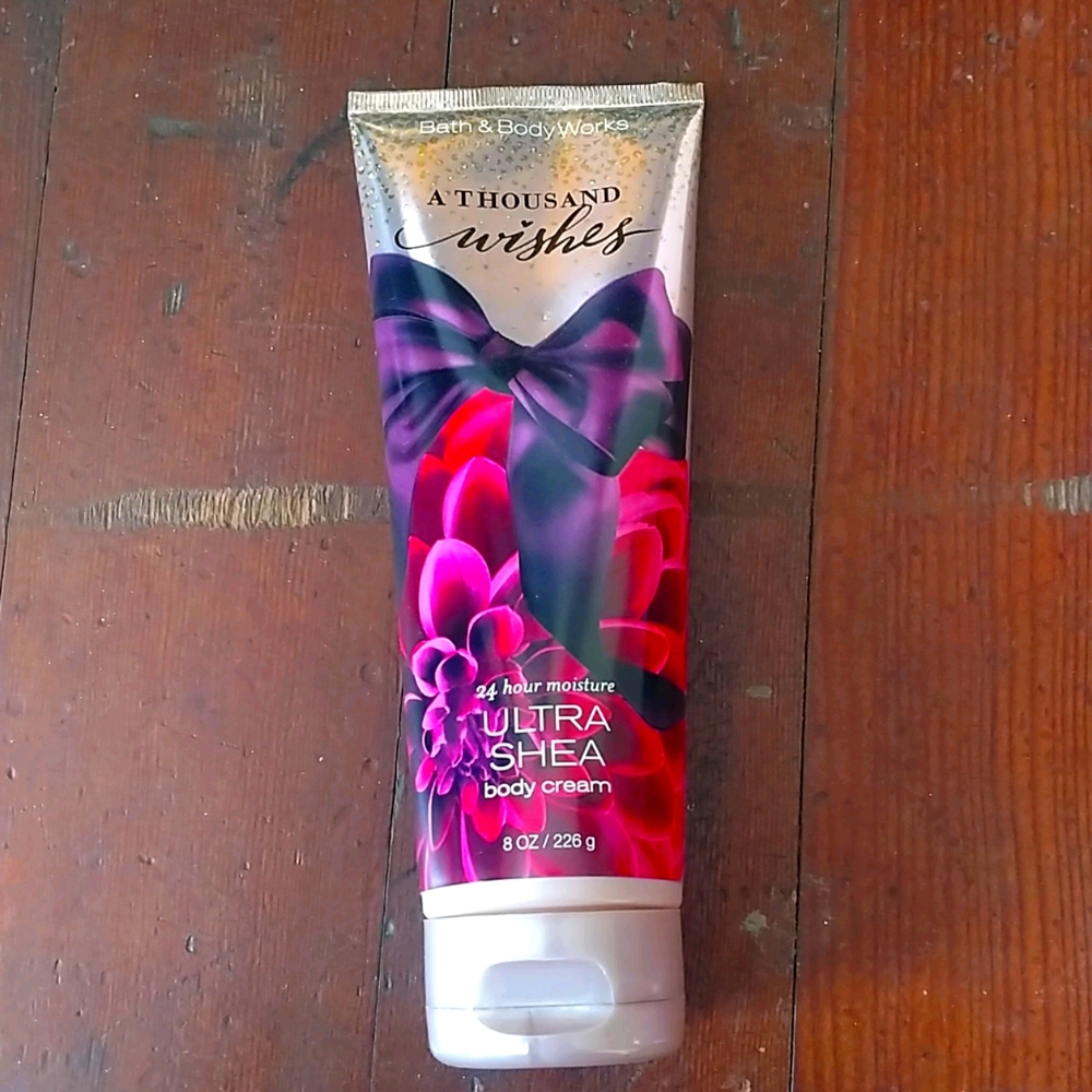 Lotion a thousand wishes lotion.